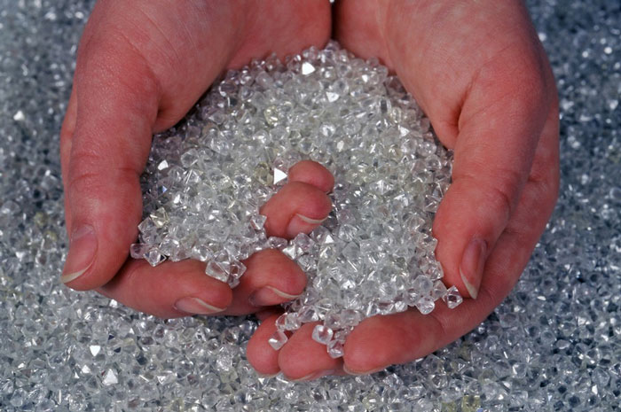 Khám phá mỏ kim cương khổng lồ siêu cứng ở Siberia - KhoaHoc.tv